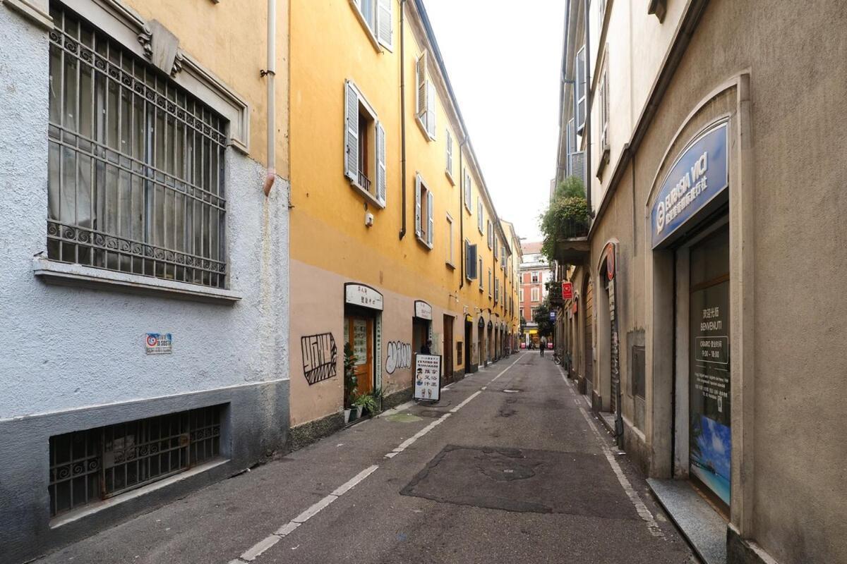 Charming Studio In The Heart Of China Town Mailand Exterior foto